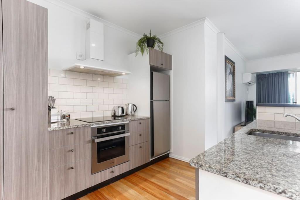 Newly Refurbished Waterfront Apartment! 3320 Auckland Exteriér fotografie